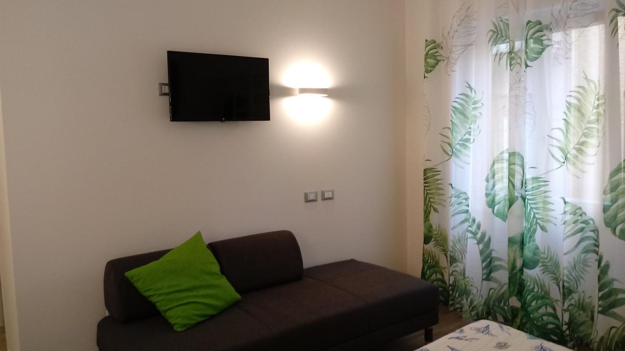 Travel House Hotel Специя Екстериор снимка