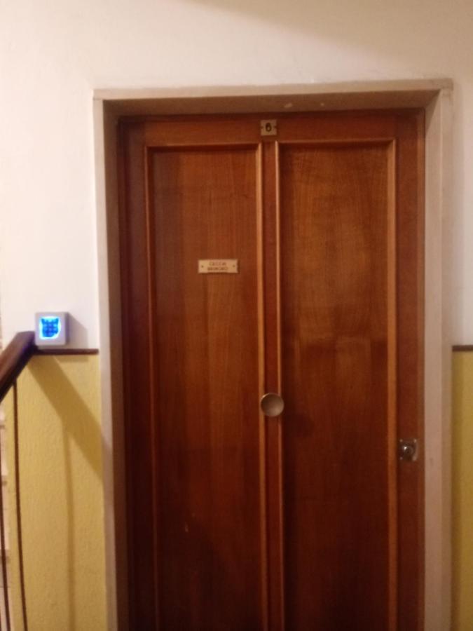 Travel House Hotel Специя Екстериор снимка